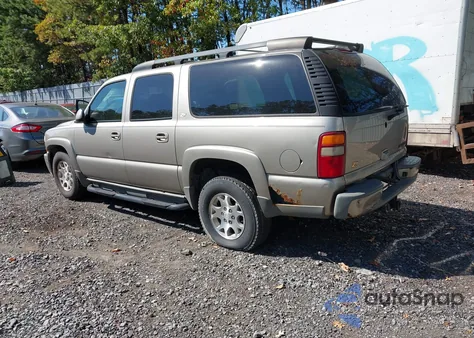 2002 Chevrolet Suburban 1500 Z71 из США, поврежденный, VIN 3GNFK16Z52G262098